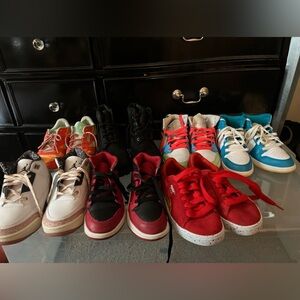 Size 1 kids sneakers, no boxes. All sold together